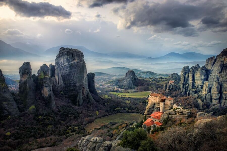 From Athens: Private Full-Day Meteora and Kastraki Tour - Private transportation details that make or break a long day