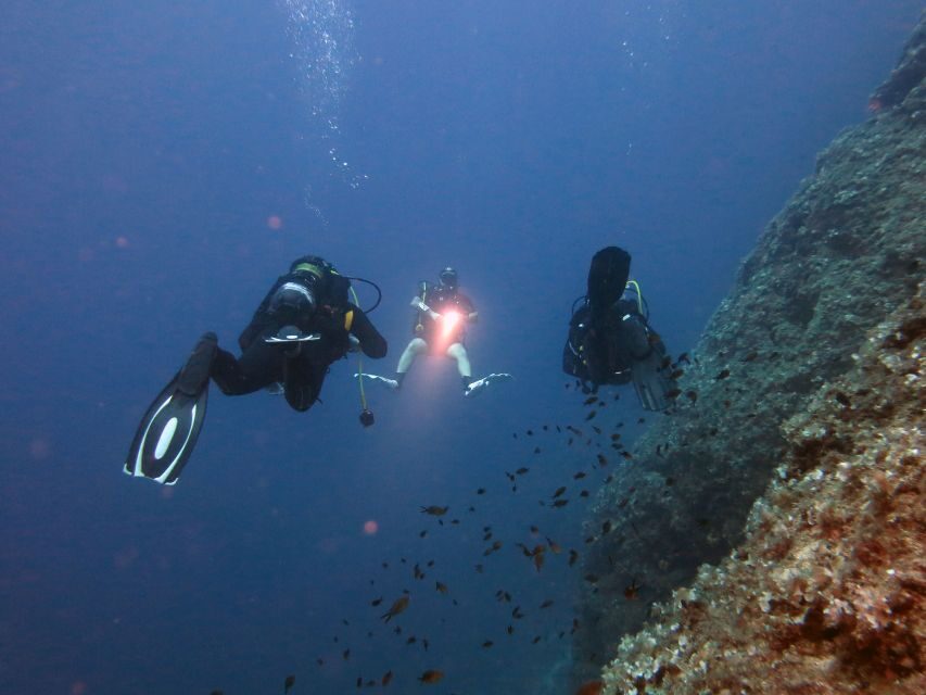 From Athens: Scuba Diving at the Blue Hole - Capturing the moment: underwater camera memories