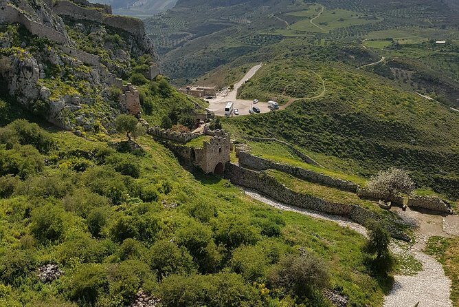 Full day tour Ancient Corinth with wine or olive oil tasting - What I think this tour suits best
