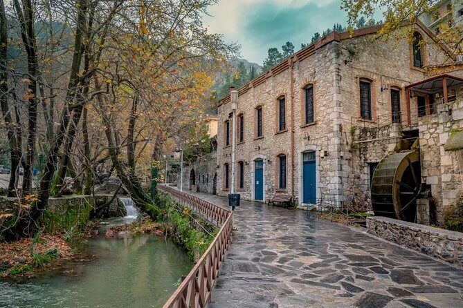 ''Full-Day Tour of Delphi-Byzantine Monastery of Hosios Loukas'' - Delphi ruins in motion: Apollo’s temple, Athena’s Tholos, theatre, and stadium