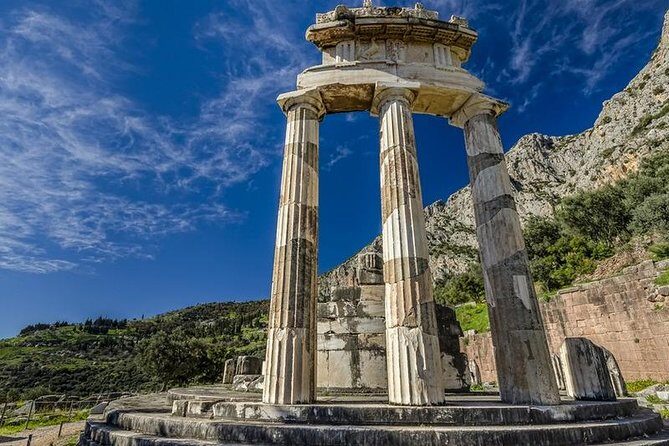 ''Full-Day Tour of Delphi-Byzantine Monastery of Hosios Loukas'' - Driver-led private touring: the sweet spot for many people
