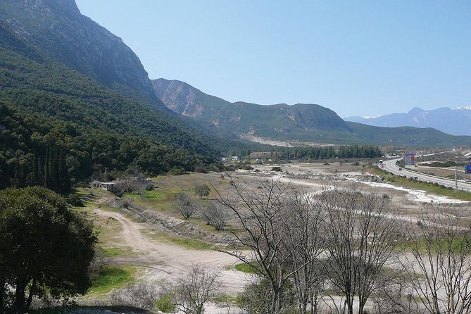 Full Day Tour to Meteora and Thermopylae Including Dinner - Why the price can make sense for this exact day