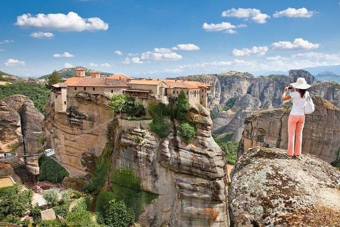Full day Trip from Athens to Meteora - Larissa Station 7:00 am Start: The Part People Forget