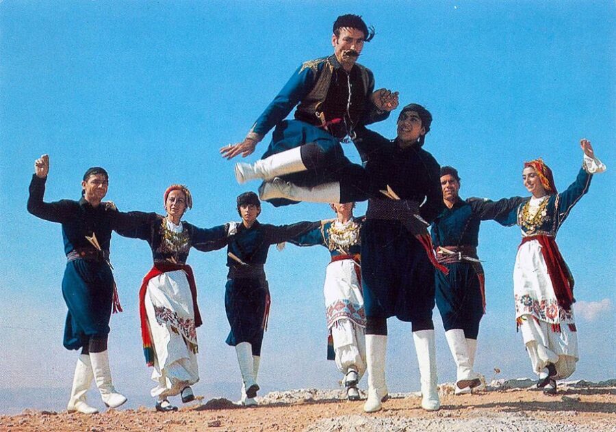 Greek dance lessons - What dances and regions you’ll learn through