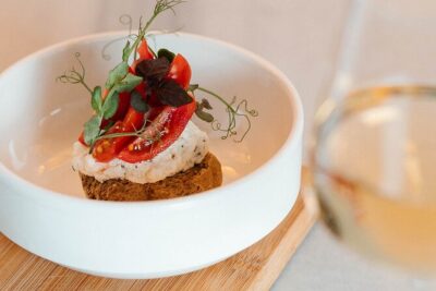 Greek Food pairing with traditional music in Pagrati Athens - Six courses that follow the music (not the other way around)