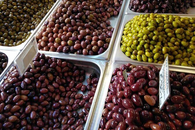 Greek Olives and Olive Oil Tasting in Athens - The shop itself: where you can buy (and why that’s useful)