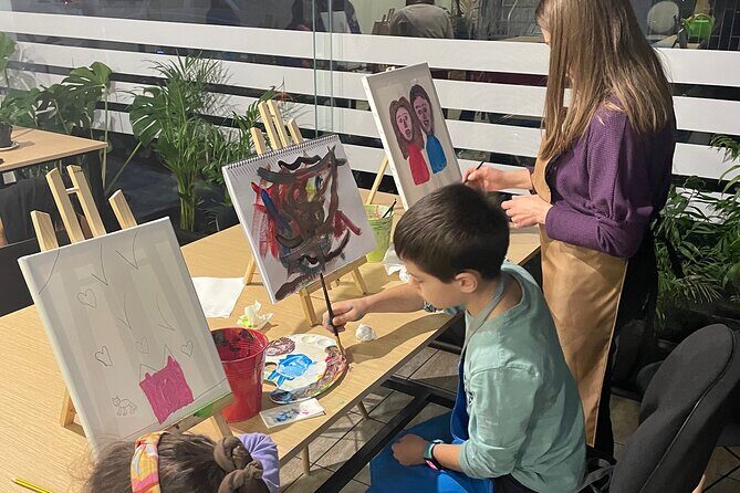 Guided Paint & Sip Workshop in Central Athens - Families and kids: why this works better than many tours