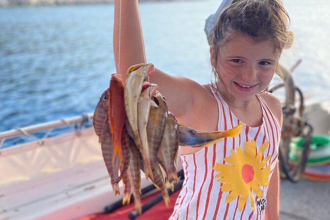Half-Day Shared Fishing Experience in Hydra - Hydra Fishing With Dimitris: The Best Parts in One Look