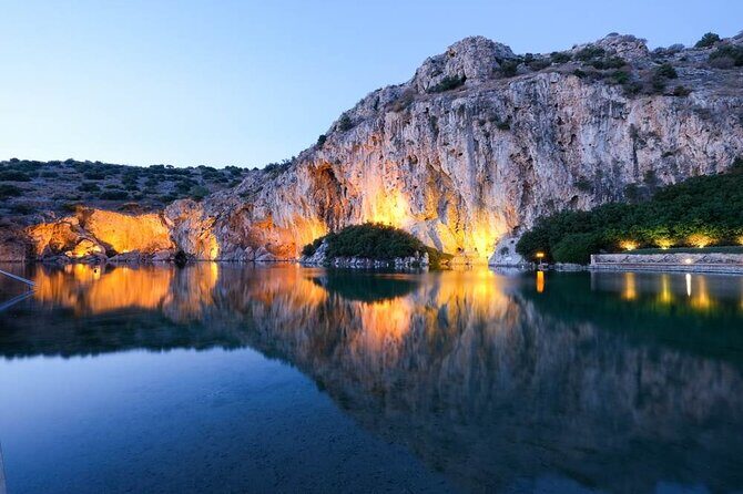 Half Day Sidecar Private Tour to Cape Sounio & Temple of Poseidon - Stop 4: Plaka near the Acropolis—your practical Athens bonus