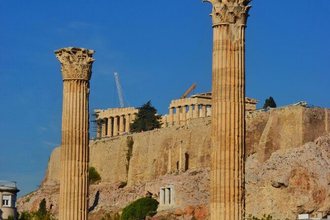 Half day tour in Athens - Stop 5: Monument to the Unknown Soldier and the Changing of the Guards