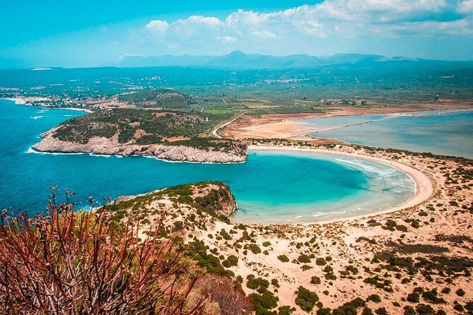 Hiking around Navarino Bay - Key highlights worth your morning