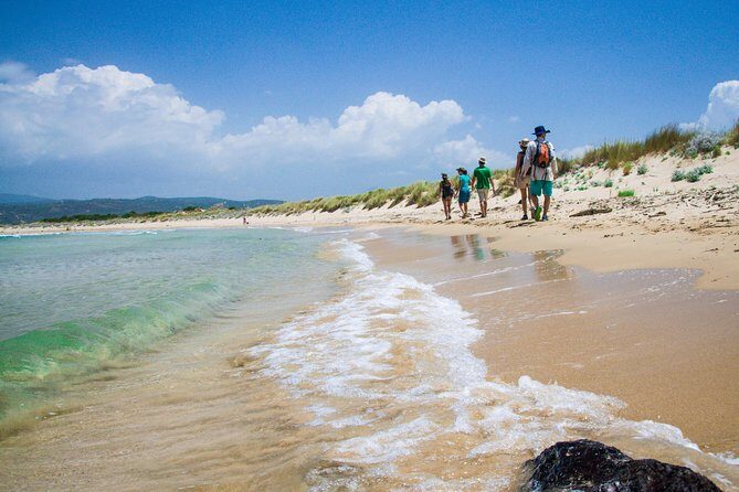 Hiking around Navarino Bay - Returning by the Lagoon Path: How to Finish With Good Legs