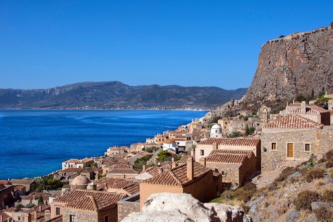 Hydra Island & Mythical Full Peloponnese Private 9-Day Tour - Hydra on foot, a Kountouriotis mansion, and the Ermioni boat hop: Day 2