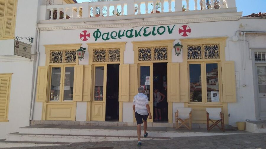 Hydra Island Private tour from Athens with your own guide - Museums and historic houses: where Hydra’s story gets personal