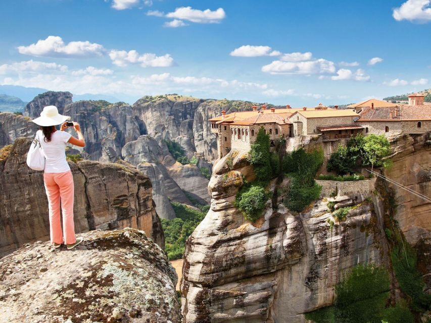 Kalabaka: Meteora Private Day Tour with a Local Guide - Seeing All 6 Monasteries Without the Parking Headache