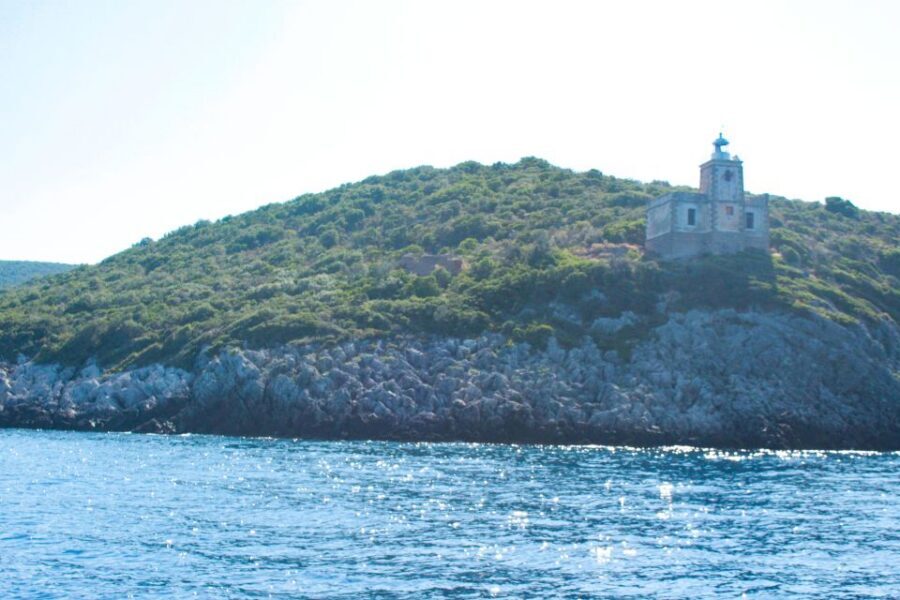 Kalamata - Kitries Boat Snorkel Tour - Open-sea deep blue water and the secret final chill spot