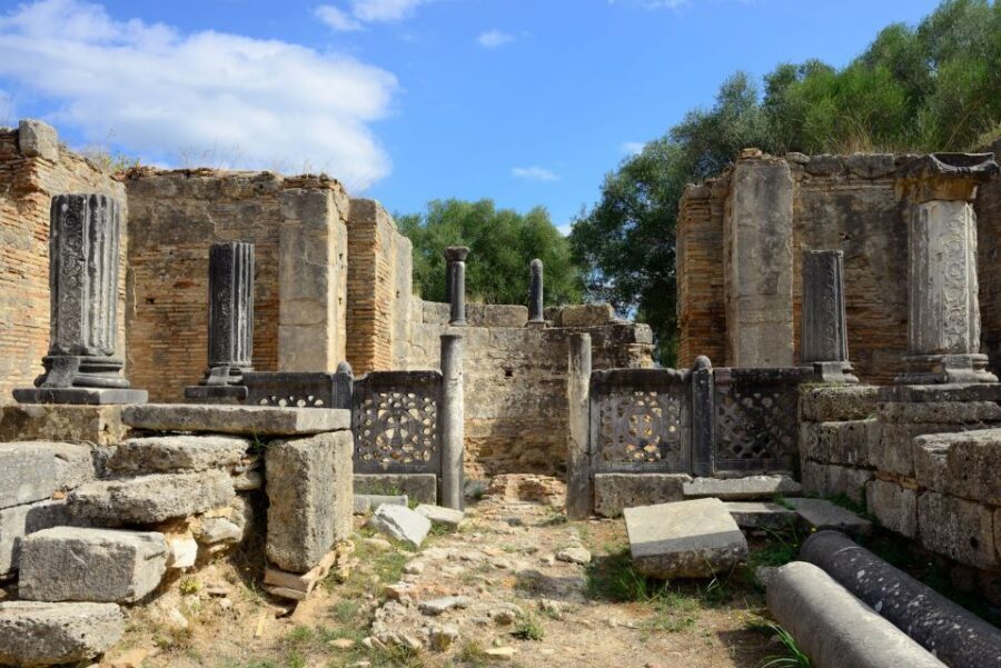Katakolo: Olympia Tour and Archeological Museum - Olympia village free time: a 30-minute breather that helps