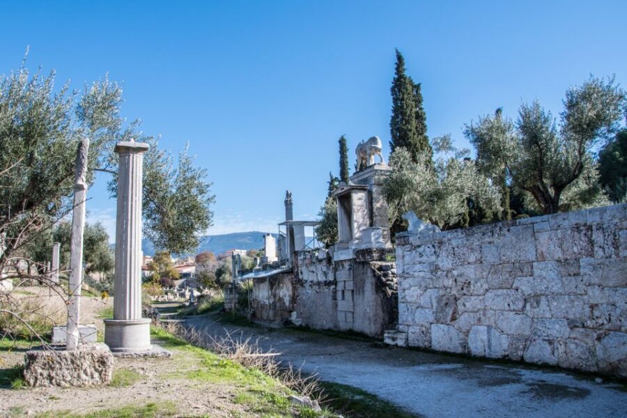 Kerameikos: Self-Guided Audio Tour on Your Android/iOS Phone - Getting to the entrance and starting smoothly