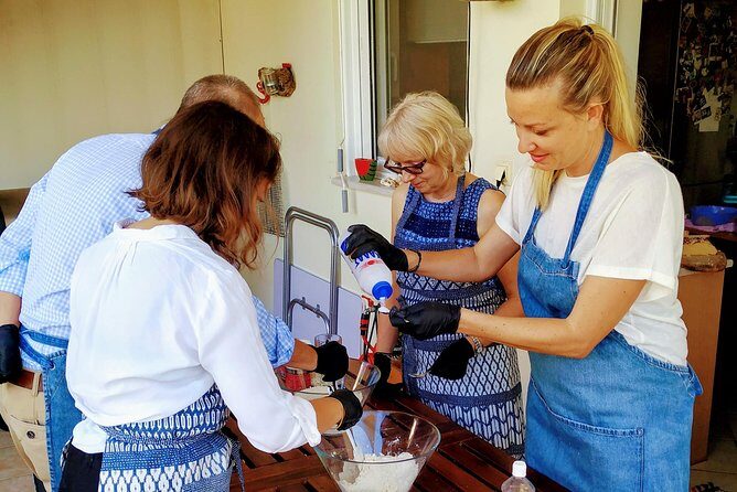 Learn To Make Pita And Gyros For Dinner In Athens - Gyros and the Right Moves for Fast, Flavorful Assembly
