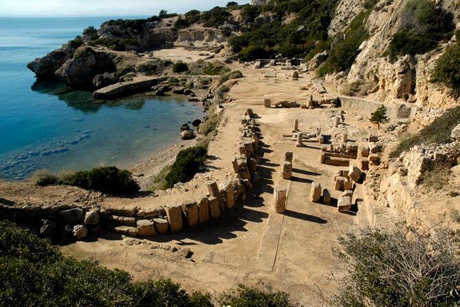 Loutraki Private Tour from Corinth - What the private driver does (and doesn’t) do