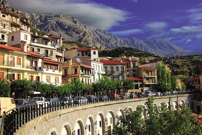 Mercedes Private Tour to Delphi and Thermopylae - Price and value: what you’re paying for (and what you’re not)