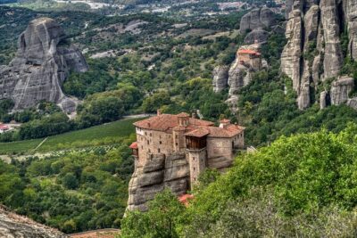Meteora: A Private Journey to the Monasteries in the sky - The Meteora rock zone: orientation time and photo-friendly stops