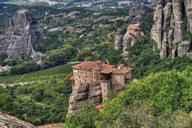 Meteora: A Private Journey to the Monasteries in the sky - The Meteora rock zone: orientation time and photo-friendly stops