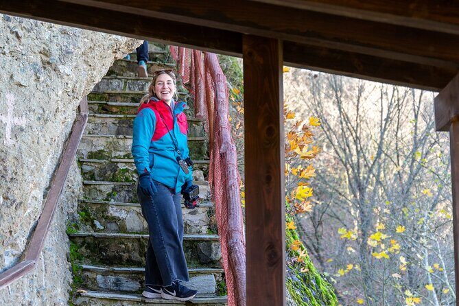 Meteora Food And Wine Private Tour - Domaine Liakou: five wines, local meats, cheeses, and soutzouki