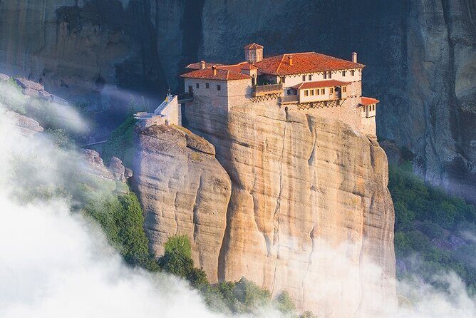 Meteora Full-Day Trip with Guide on Luxury Bus From Athens - Why a luxury bus day trip beats winging it from Athens