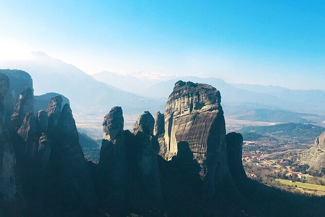 Meteora Full-Day Trip with Guide on Luxury Bus From Athens - Who this Meteora tour is best for