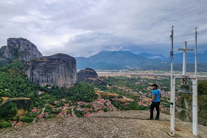 Meteora: Hermit Caves Sunset Hiking Experience - Sunset on Meteora: How to Time Your Energy
