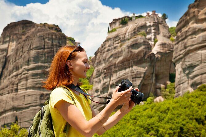 Meteora: Hiking Tour with Local Guide and Monastery Visit - Pickup in Kalabaka or Kastraki, then straight into the hike
