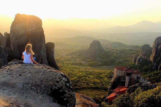 Meteora, monasteries & 130.000bc cave of theopetra prive - Private guide value: Anastasios-style pacing and on-the-road context