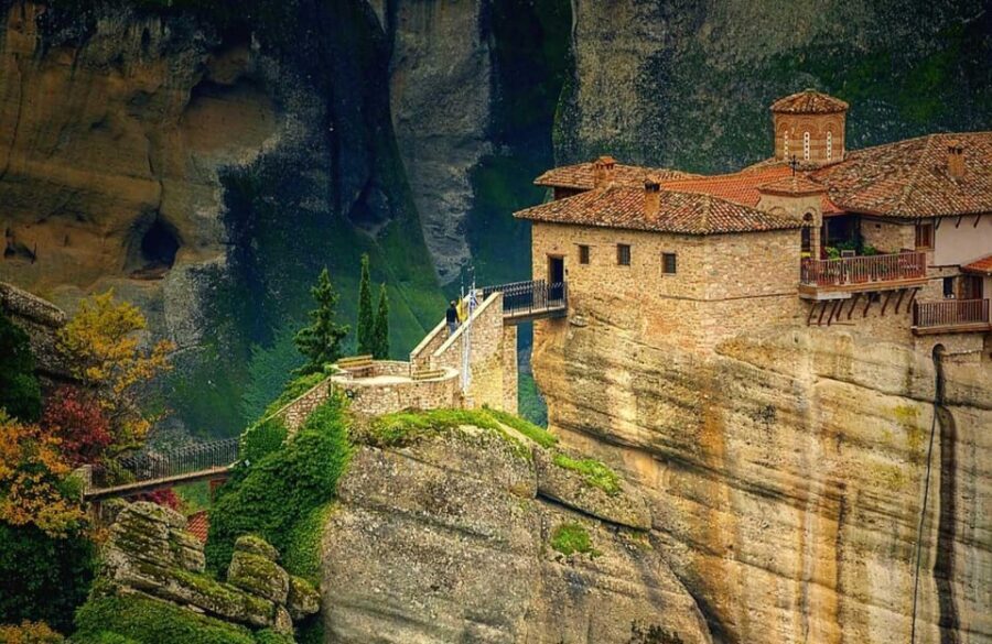 Meteora Monasteries: Full Day Tour from Athens - Photo Stops at Holy Trinity, Rousanou, and St. Nicholas Anapavsa