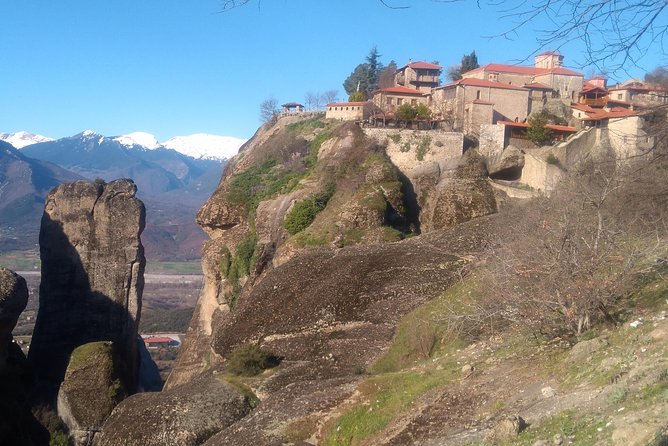 Meteora Monasteries Fully Private Day Tour with Great Lunch-Drinks Included - Lunch and drinks: the part that makes the day feel human