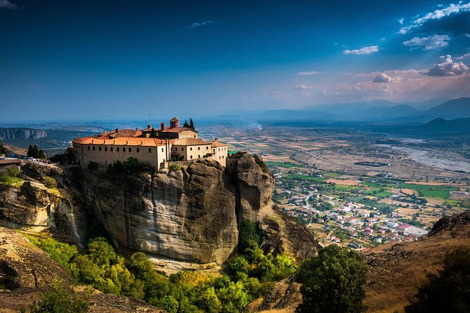Meteora Monasteries Private Daytrip from Athens - What your driver does (and what you’ll handle yourself)