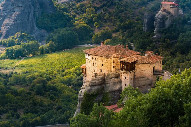 Meteora Monasteries Private Daytrip from Athens - The road to Meteora: comfort, time, and how to prep