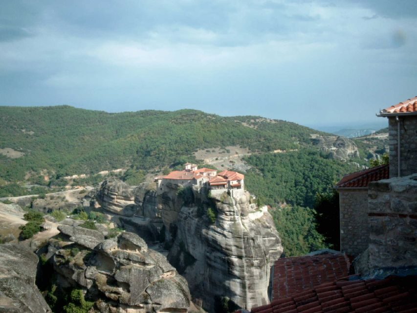 Meteora Monasteries Tour from Athens - Transport comfort: a private car is the difference-maker
