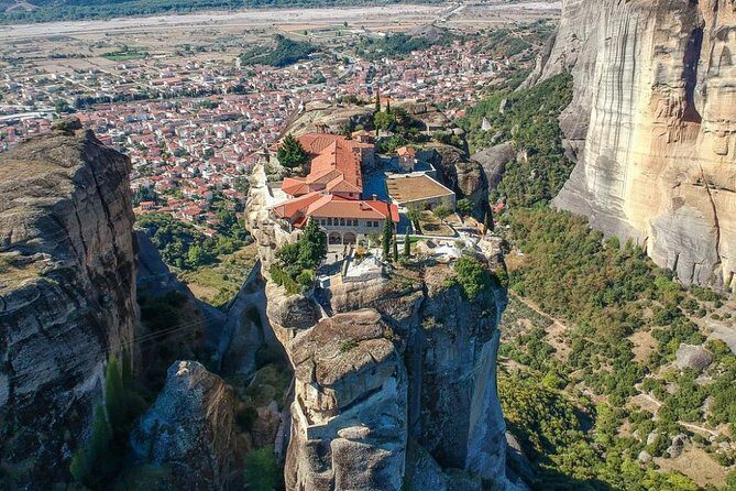 Meteora Private Full Day Tour - Where the driver fits (and where they can’t go)