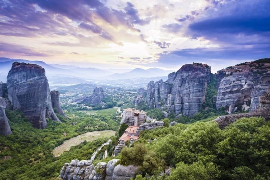 Meteora Rocks and Religious Sites Tour with Photo Stops - Saint Antonios: where the first hermits aimed for isolation