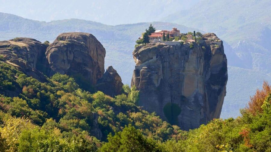 Meteora Rocks and Religious Sites Tour with Photo Stops - Who should book this tour (and who should skip it)