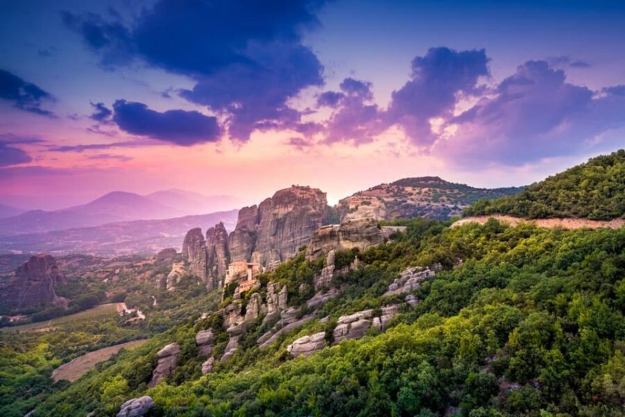 Meteora Rocks and Religious Sites Tour with Photo Stops - St. George the Mandilas cave: faith built into the rock