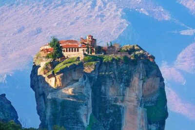 Meteora: Self-Guided App-Based Driving Tour - Setting up the Action audio tour: passwords, offline maps, and the one-day download rule