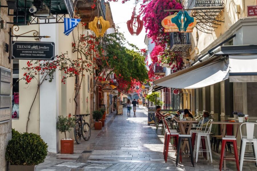 Nafplio: City Walking Tour - Portside Nafplio: Bourtzi castle and the Venetian thread