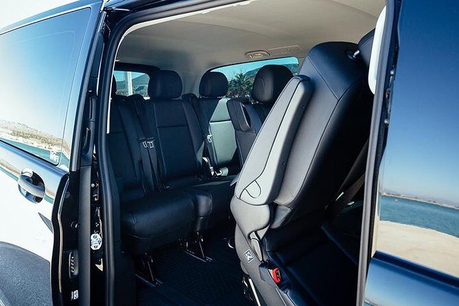 Nafplio-To Athens Airport-Private Minivan up to 7 pax - Door-to-door pickup in a private minivan (and what it saves you)
