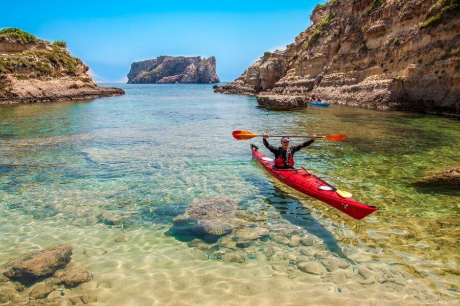 Navarino Bay: Sea Kayaking with Lunch - Lunch by the Water: What’s in the Homemade Picnic
