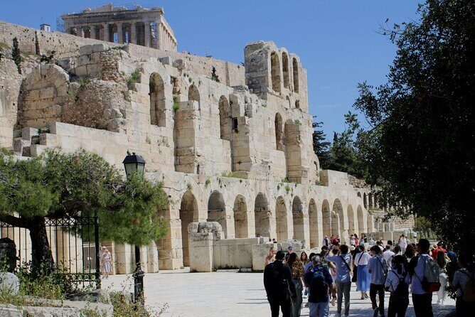 Percy & Medusa: Family Mythology Treasure Hunt & Tour - Temple of Olympian Zeus and the Acropolis Museum: gods, riddles, and quick context