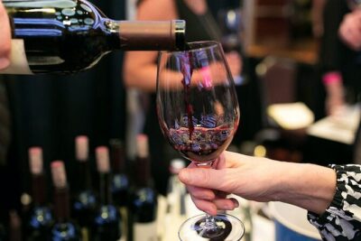 Private Athens Wine Tasting (with a Personal Licensed Wine Guide) - Syntagma Square start: timing, walking, and what to bring