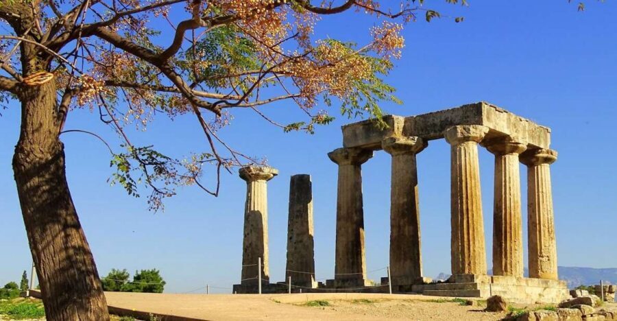 Private Biblical Tour of Ancient Corinth & Isthmus Canal - Archaeological Museum: seeing artifacts that match what you just walked