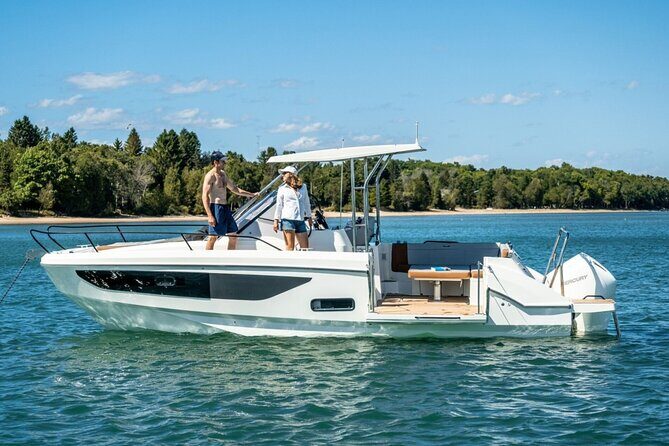 Private Boat Excursion to Aegina and Moni Islands from Athens - Who this private cruise fits best